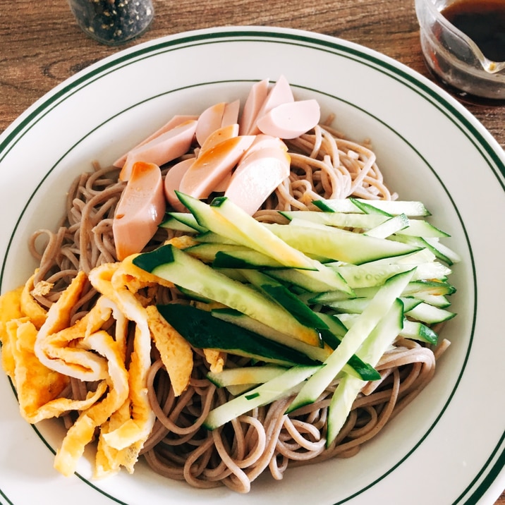 冷やし中華風日本蕎麦